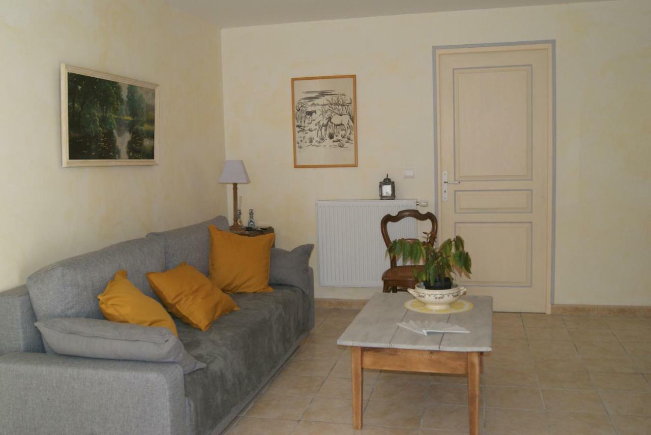 Bastide De L'Orme Apartment Forcalquier Exterior photo